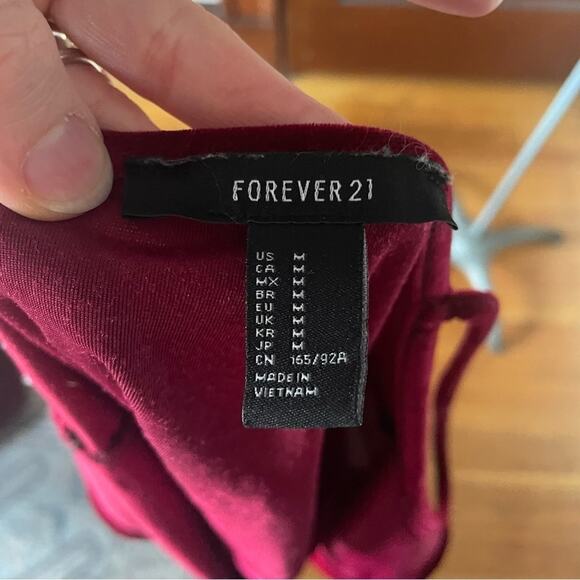 Magenta Fitted Velvet Whimsigoth Camisole Tank Top with Spaghetti Straps - Picture 5 of 5